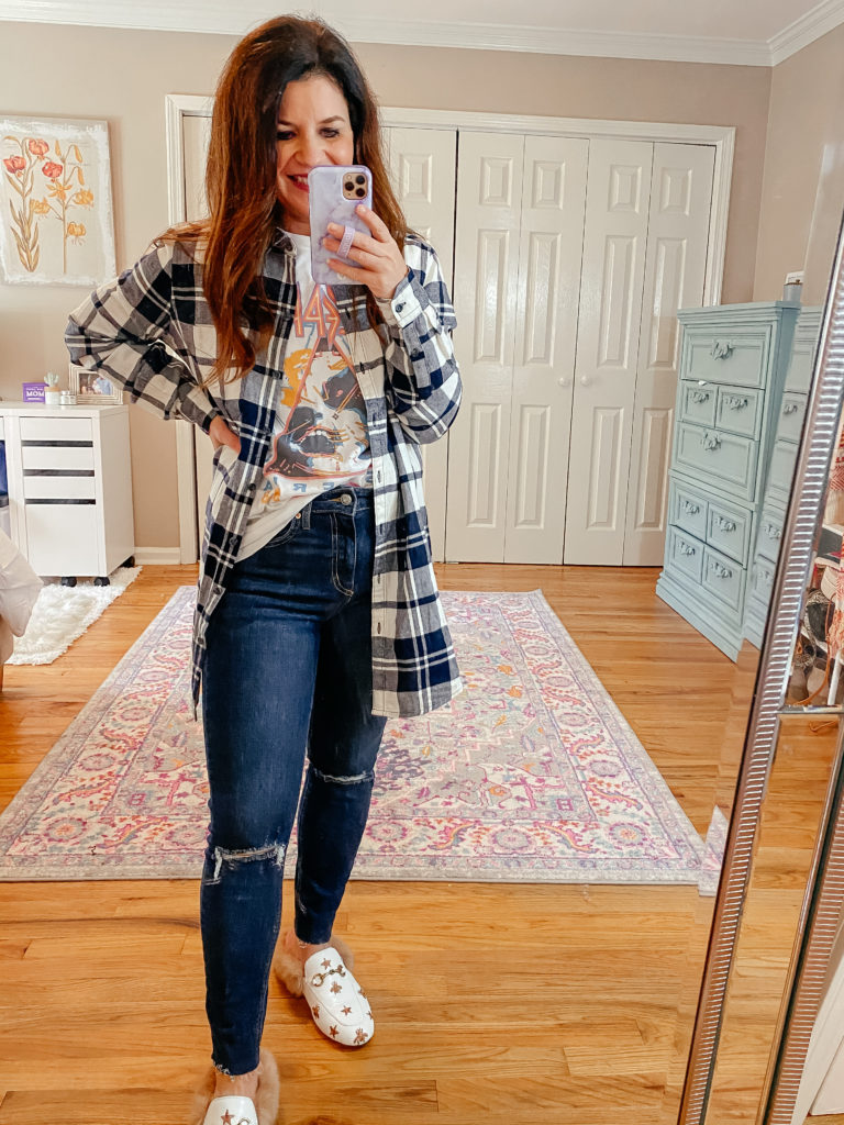 Styling a Flannel - Addicted To 2 Day Shipping